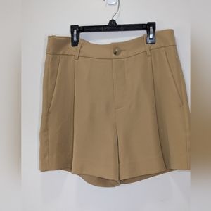 Vince women's shorts tan high waist deep slant pockets pleated Sz 8